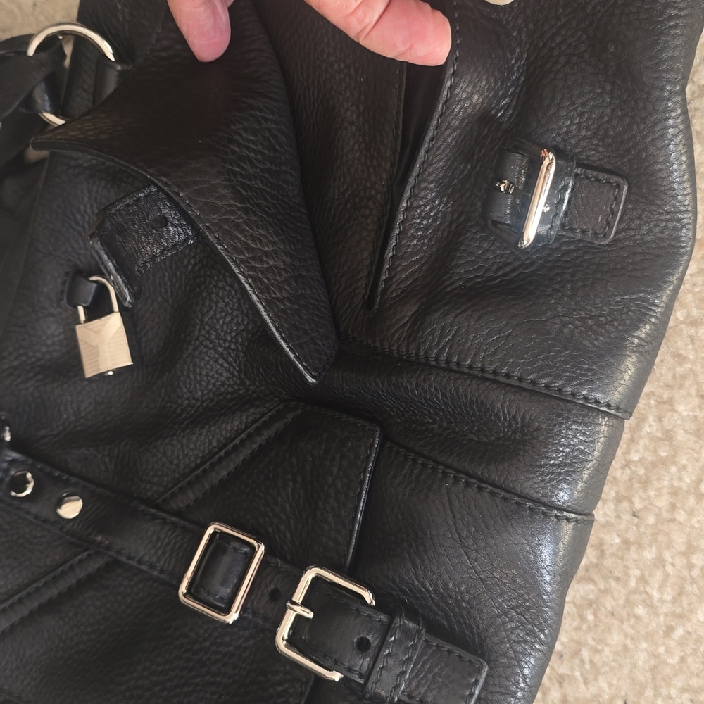 Yves Saint Laurent Black Leather Lover Bag - Picture 17 of 17